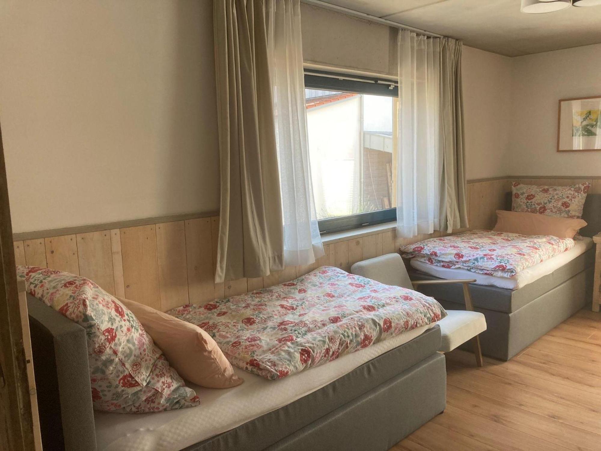 Querhaus Kanzem 외부 사진
